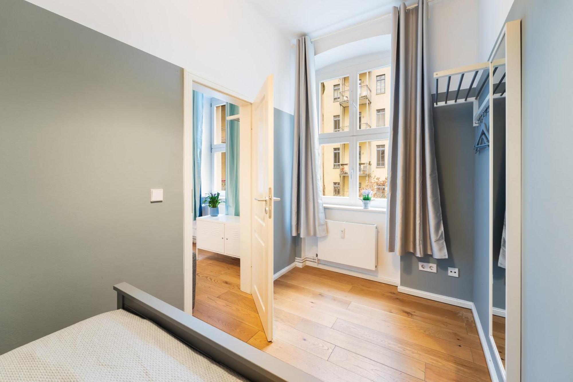 Apartamento Downtown Apartments Torstr, 4 Unique Units From 1-3 Bedrooms Berlim