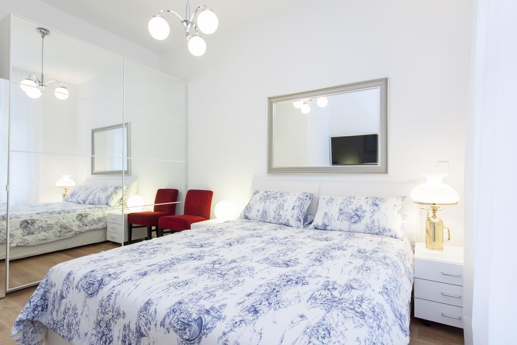 Downtown Apartments Torstr, 4 Unique Units From 1-3 Bedrooms Apartamento Berlim